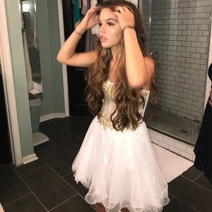 white/ gold short prom dress.